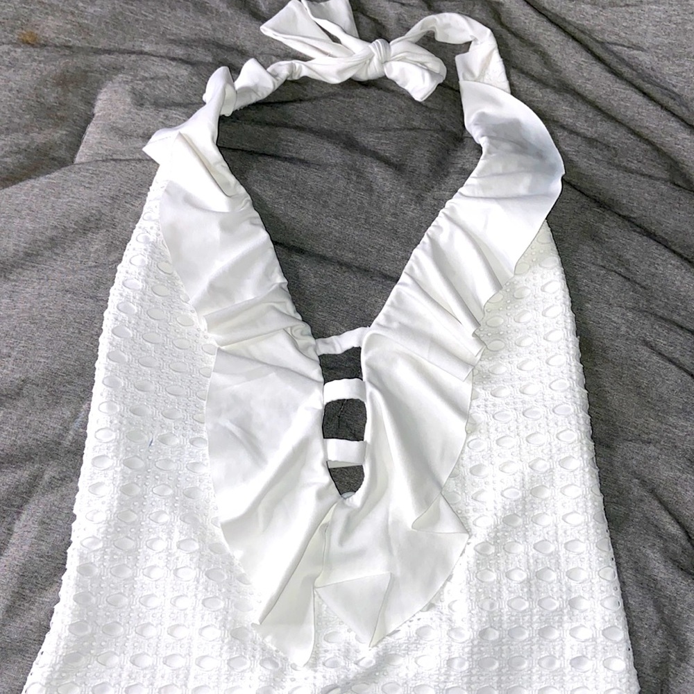 🌴EUC LILLY PULITZER Nevis Halter One-Piece Resort White Crochet Swim SZ 4🌴
